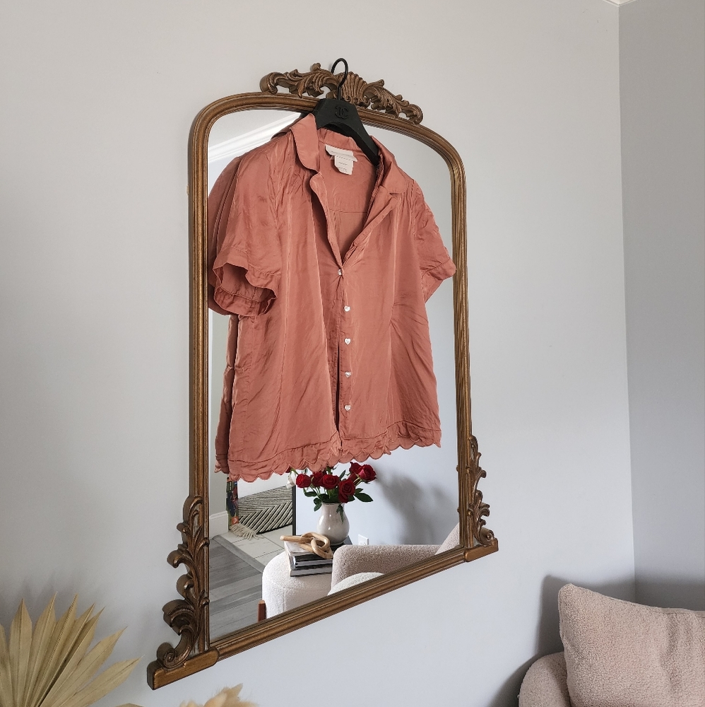 BHLDN Scalloped Heart Button Top